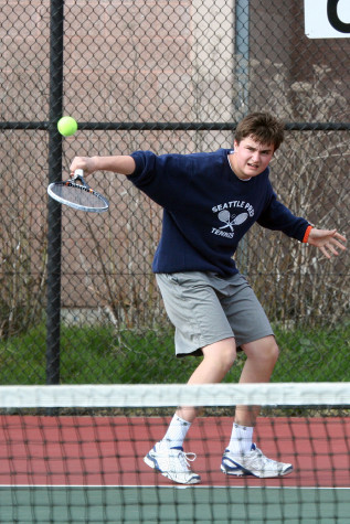 Tennis Team Serves Up High Expectations